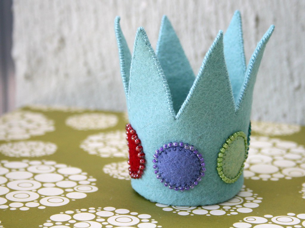 Mini Crown - No.1, So I've been MIA for a very long time, u…